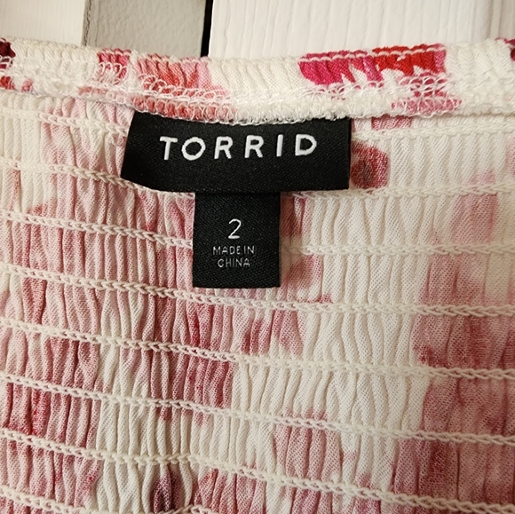 Torrid Floral Challis Stretch Zip Cami - Picture 2 of 3